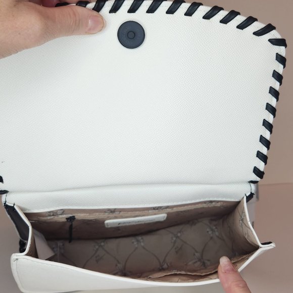 Betsey Johnson Whipstitch XOBRIDGE Crossbody Purse - White/Black - NWT - Picture 9 of 10